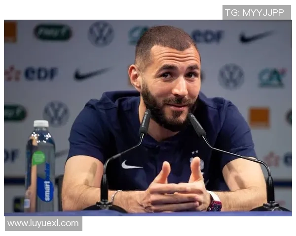 法国年轻足球明星崭露头角引领未来足坛新风潮